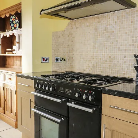 Дом отдыха 44 Elmslac Road, York